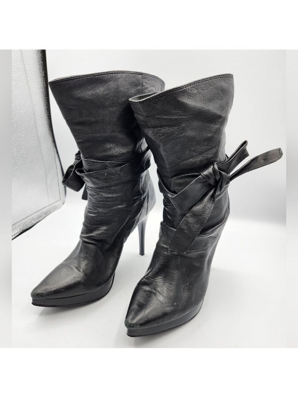Aldo Y2K Elegant Black Dainty Sexy Flattering Leather Women's Boots Sz 37